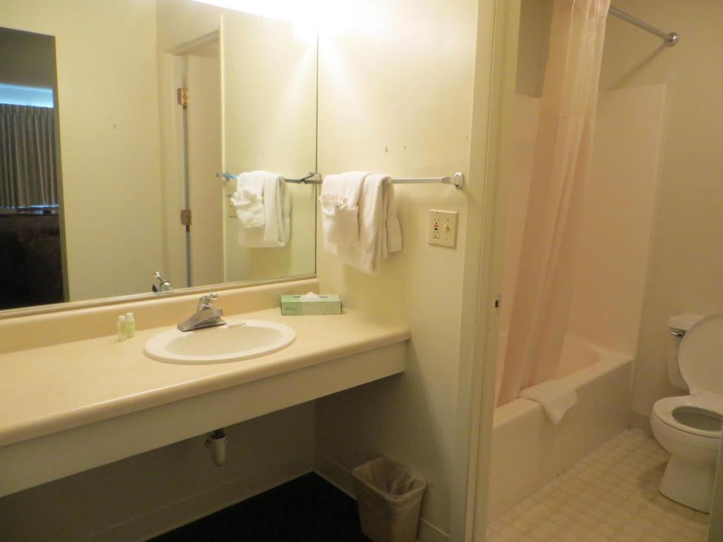 Waterfront Inn Mackinaw City Pokój zdjęcie