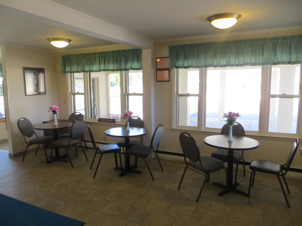 Waterfront Inn Mackinaw City Zewnętrze zdjęcie