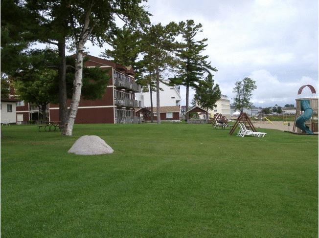Waterfront Inn Mackinaw City Zewnętrze zdjęcie